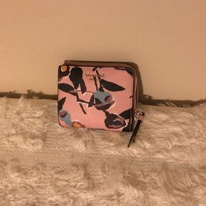 ♠️ Kate Spade Small wallet ♠️